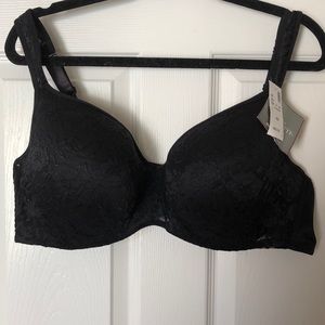 Avenue lace soft molded cup bra